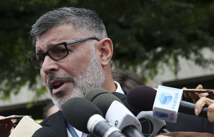 Por unanimidade, PSL expulsa deputado Alexandre Frota nesta terça