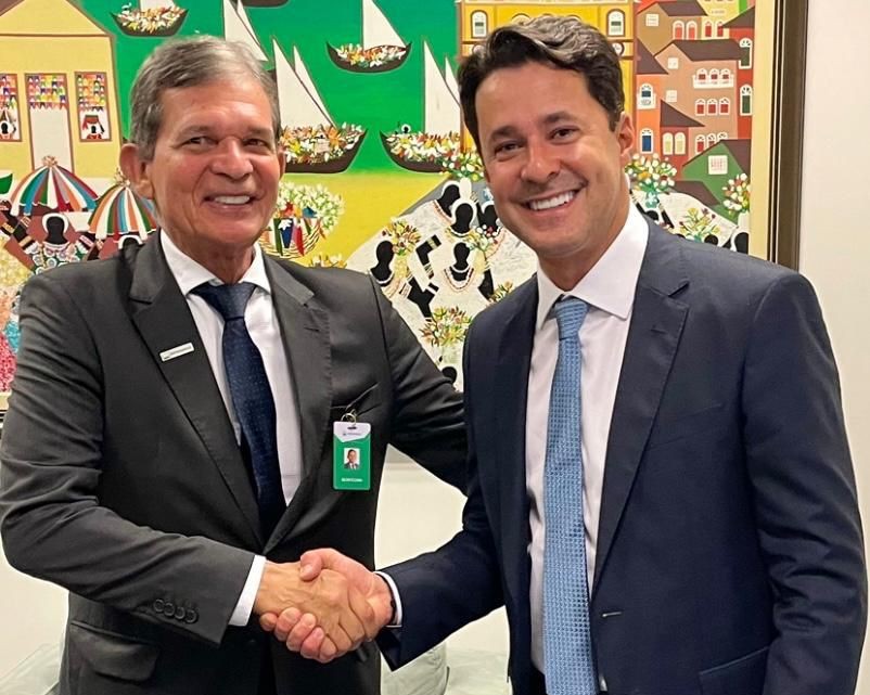 Presidente da Petrobras recebe o prefeito Anderson Ferreira para tratar da conclusão da Refinaria Abreu e Lima